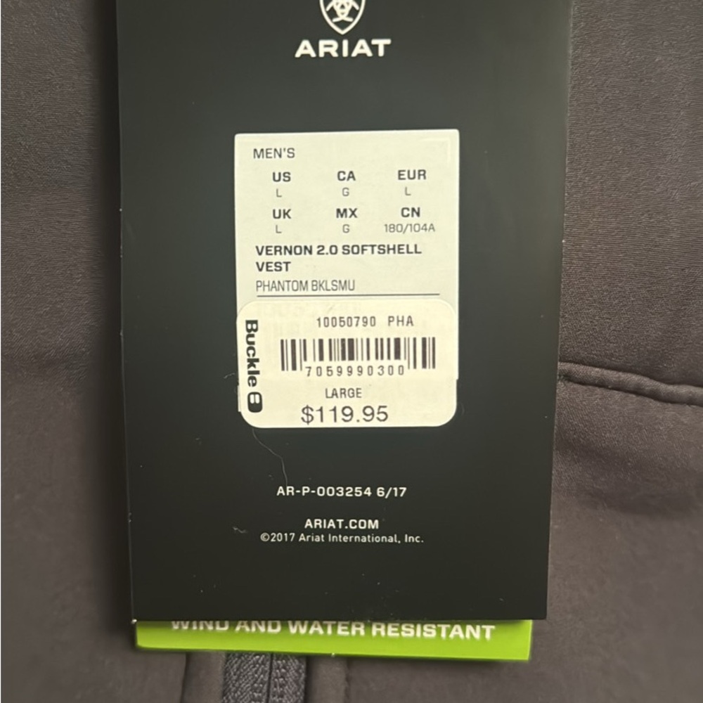 NWT- Ariat men’s vest